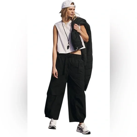 Free People FP Movement Black Pants Womens Offsides Belt Buckle Pockets Size S - Picture 3 of 14